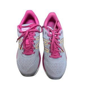 New Balance Womens Fresh Foam Running Shoes Size 5.5 Gray & Pink